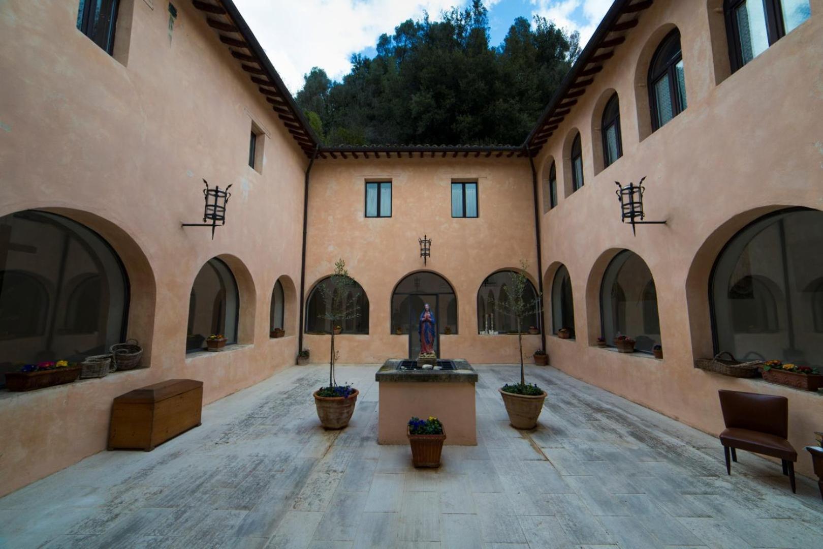Convento San Bernardino Hotel Montefranco Exterior photo