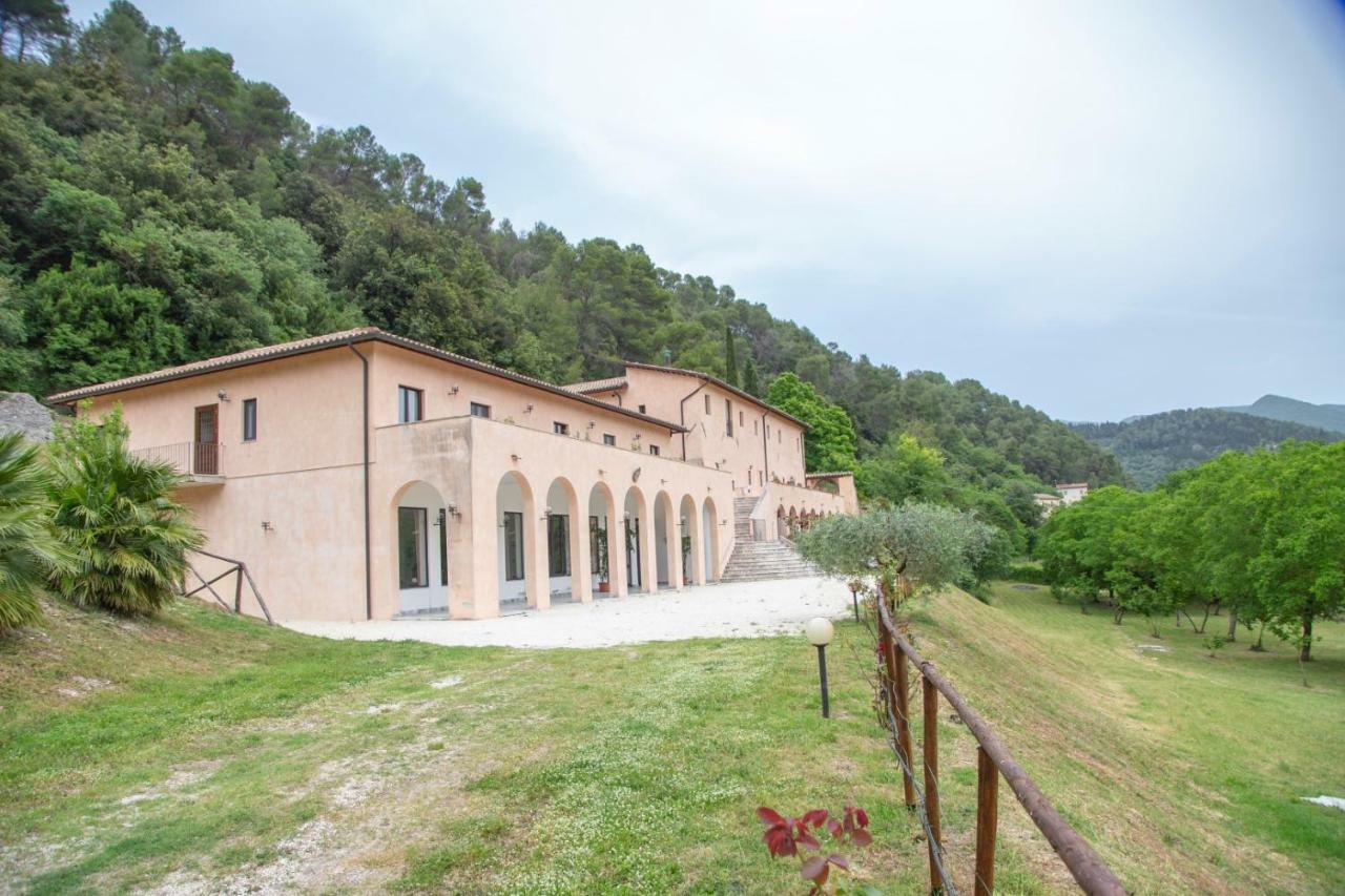 Convento San Bernardino Hotel Montefranco Exterior photo
